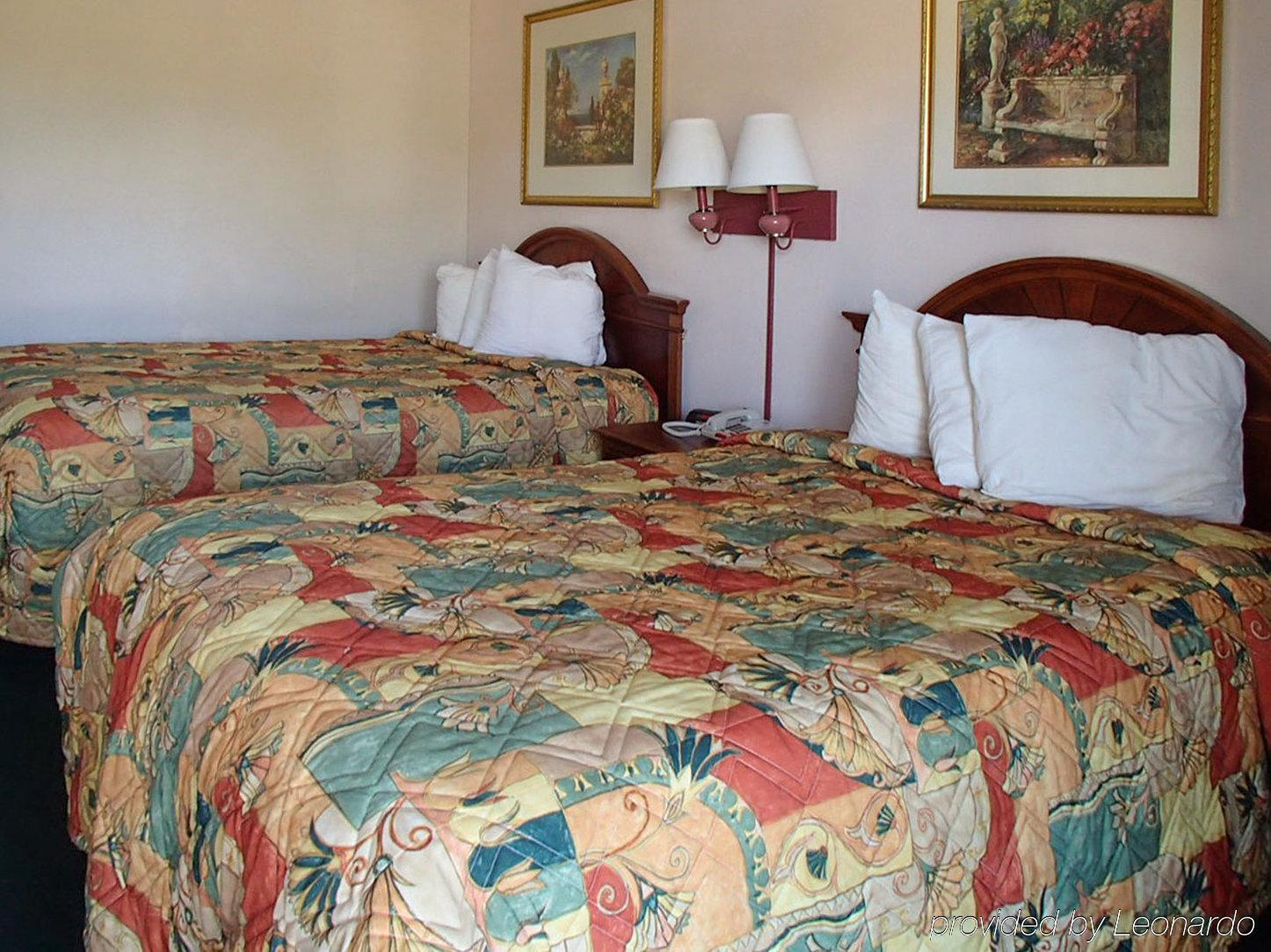 Rodeway Inn Leesburg Chain Of Lakes Ngoại thất bức ảnh
